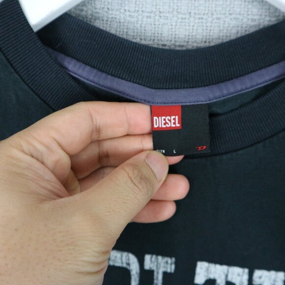 Diesel Jolting your Bones Graphic Tee Mens Large Slim Fit - Picture 3 of 6